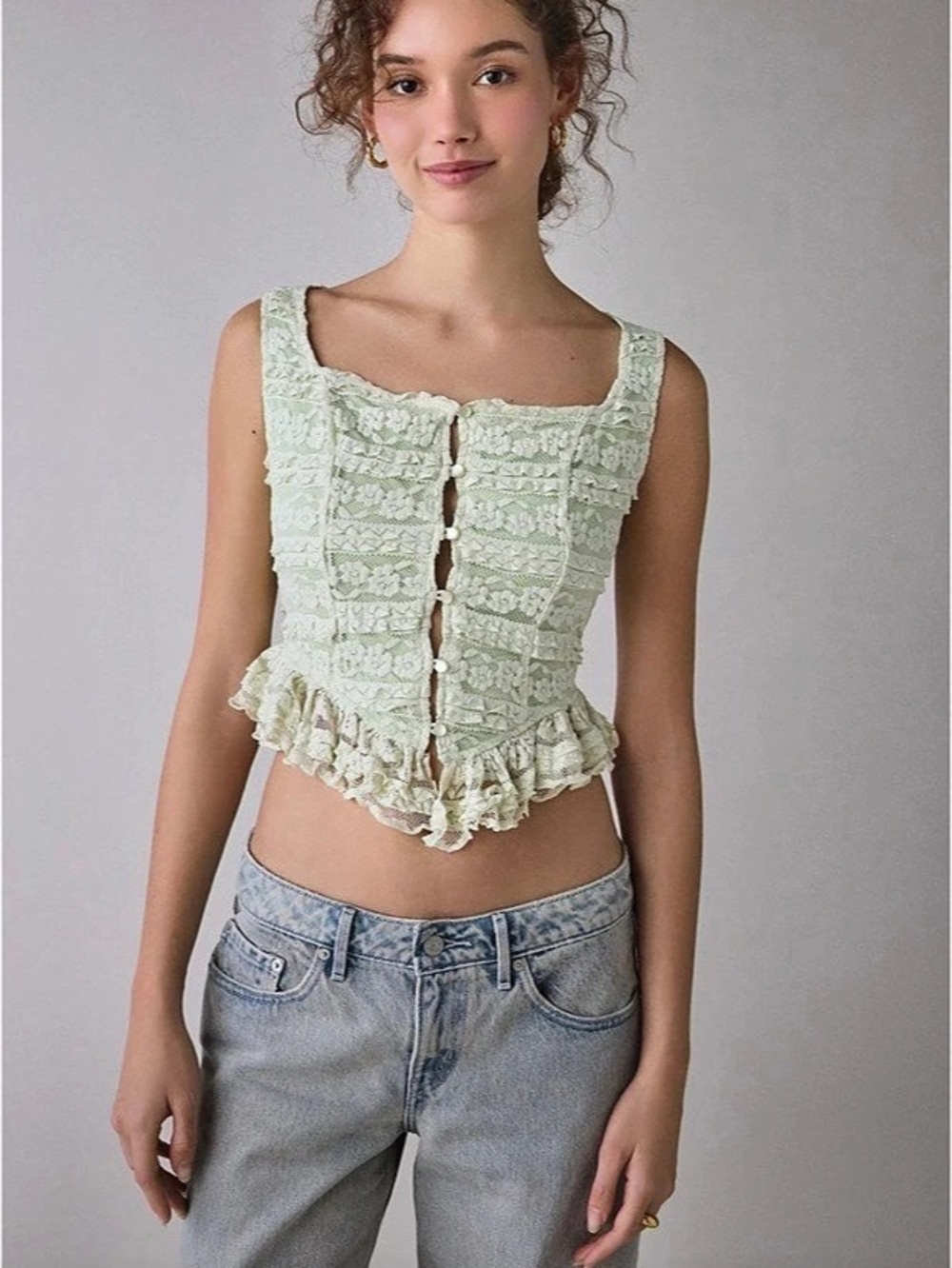 Kimchi Blue Amara Ruffle Lace Button-Front Tank Top sz L. NEW